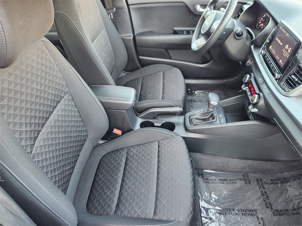 Certified 2023 Kia Rio S w/ Technology Package image 13
