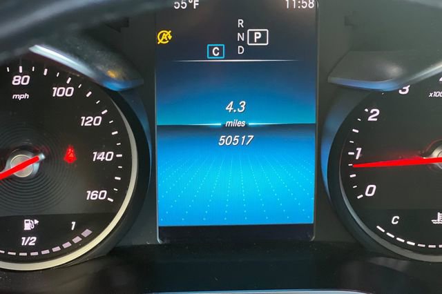 Used 2022 Mercedes-Benz GLC 300 image 30