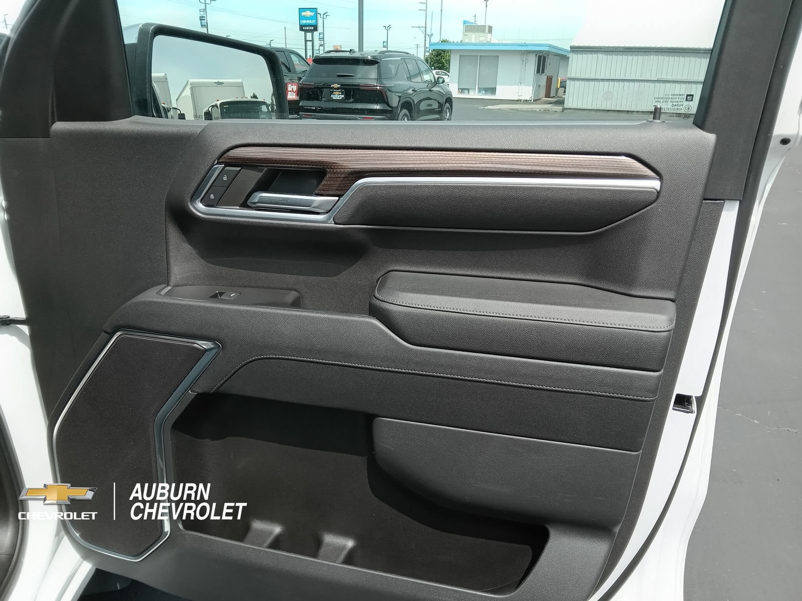 Certified 2023 Chevrolet Silverado 1500 LT w/ Protection Package AWD/4WD image 21