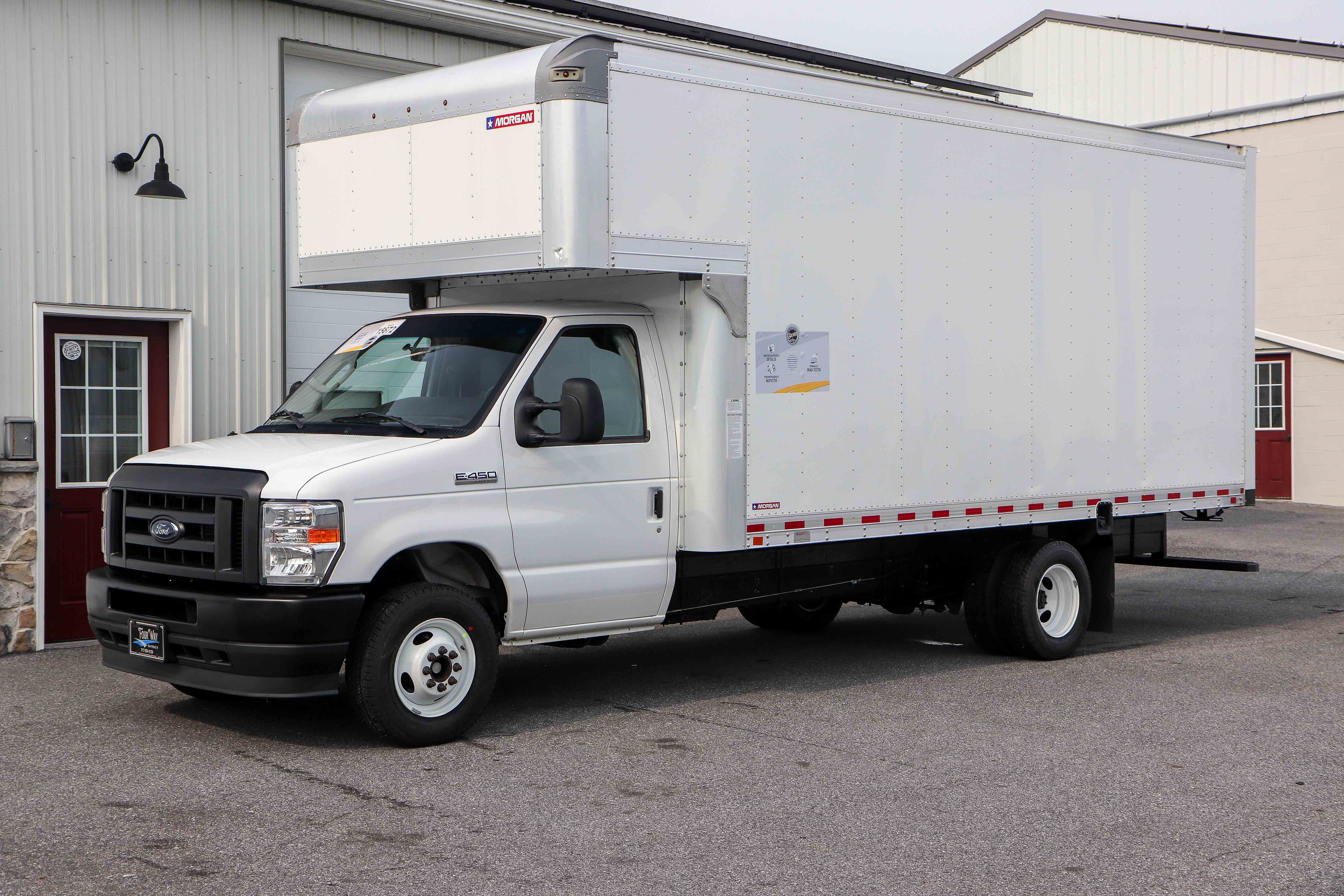Used 2021 Ford E-450 and Econoline 450 Super Duty w/ Power Windows & Locks Group RWD image 7