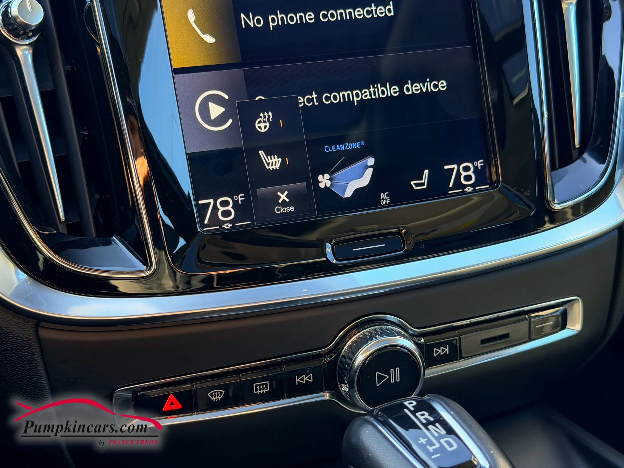 Used 2020 Volvo S60 T5 Momentum image 31