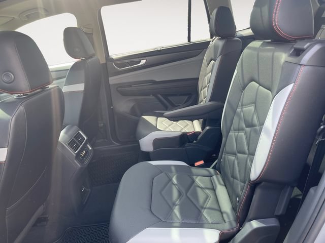 New 2026 Volkswagen Atlas Peak Edition AWD/4WD image 13