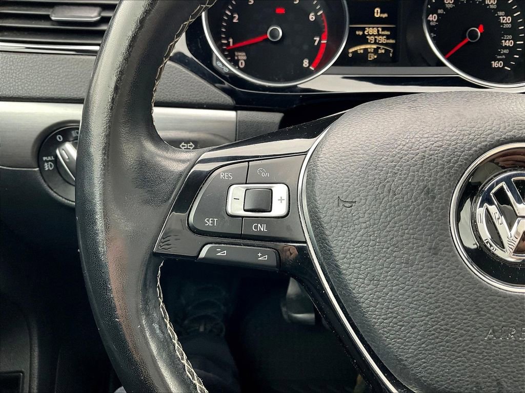 Used 2016 Volkswagen Jetta Sport image 21