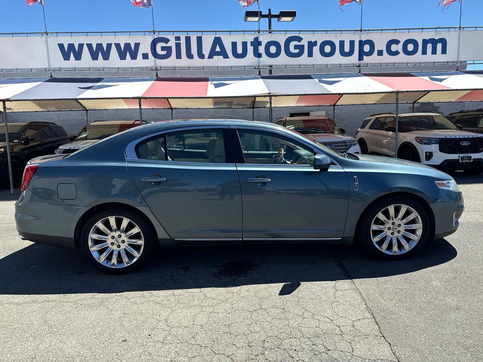 Used 2010 Lincoln MKS AWD image 6