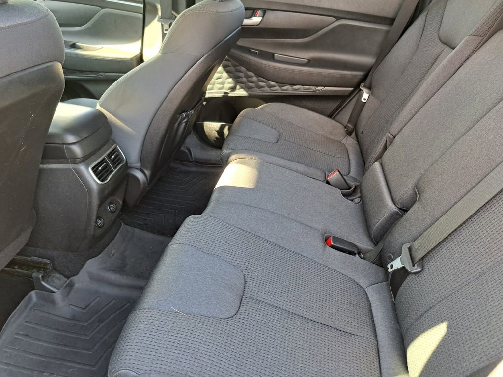Used 2023 Hyundai Santa Fe SE image 23
