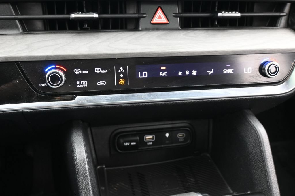 Used 2024 Kia Sportage X-Line w/ X-Line Premium Package AWD/4WD image 22