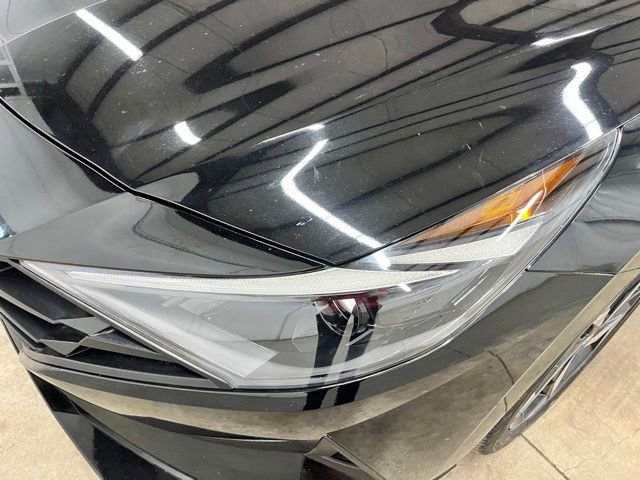 Used 2023 Hyundai Elantra SEL w/ Convenience Package FWD image 8