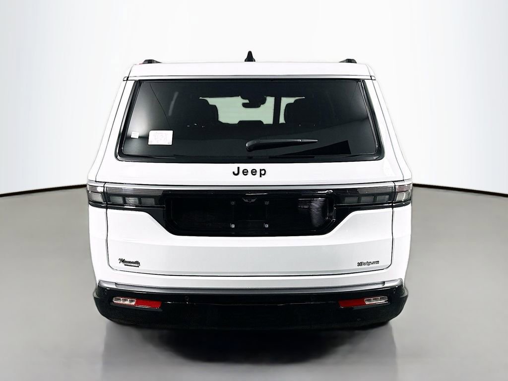 New 2026 Jeep Grand Wagoneer L 2WD image 6