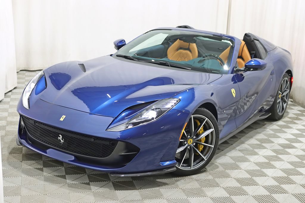 Used 2021 Ferrari 812 GTS RWD image 7