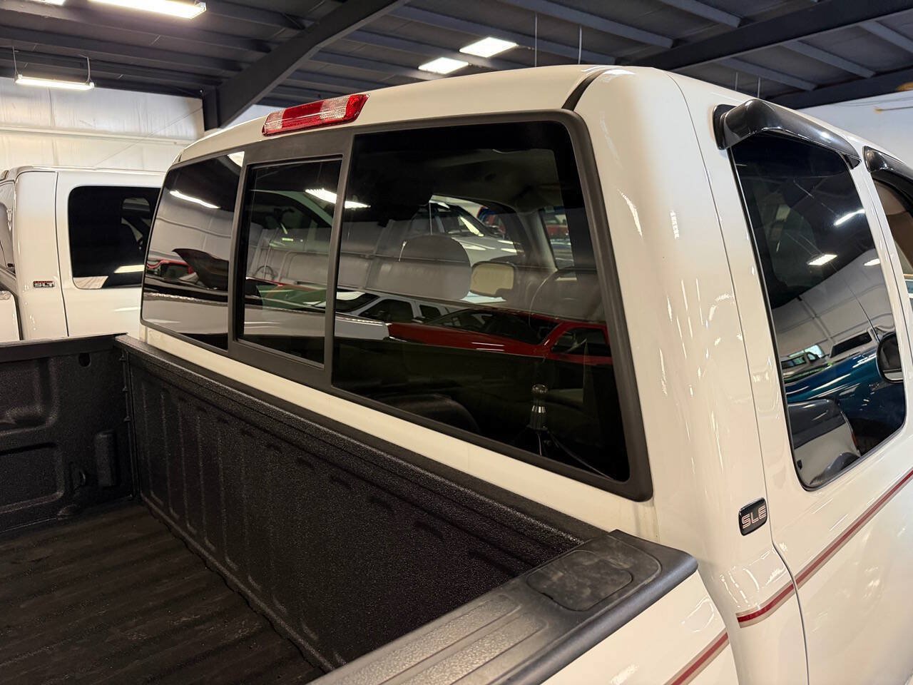 Used 2007 GMC Sierra 2500 SLE w/ Heavy-Duty Power Package RWD image 43