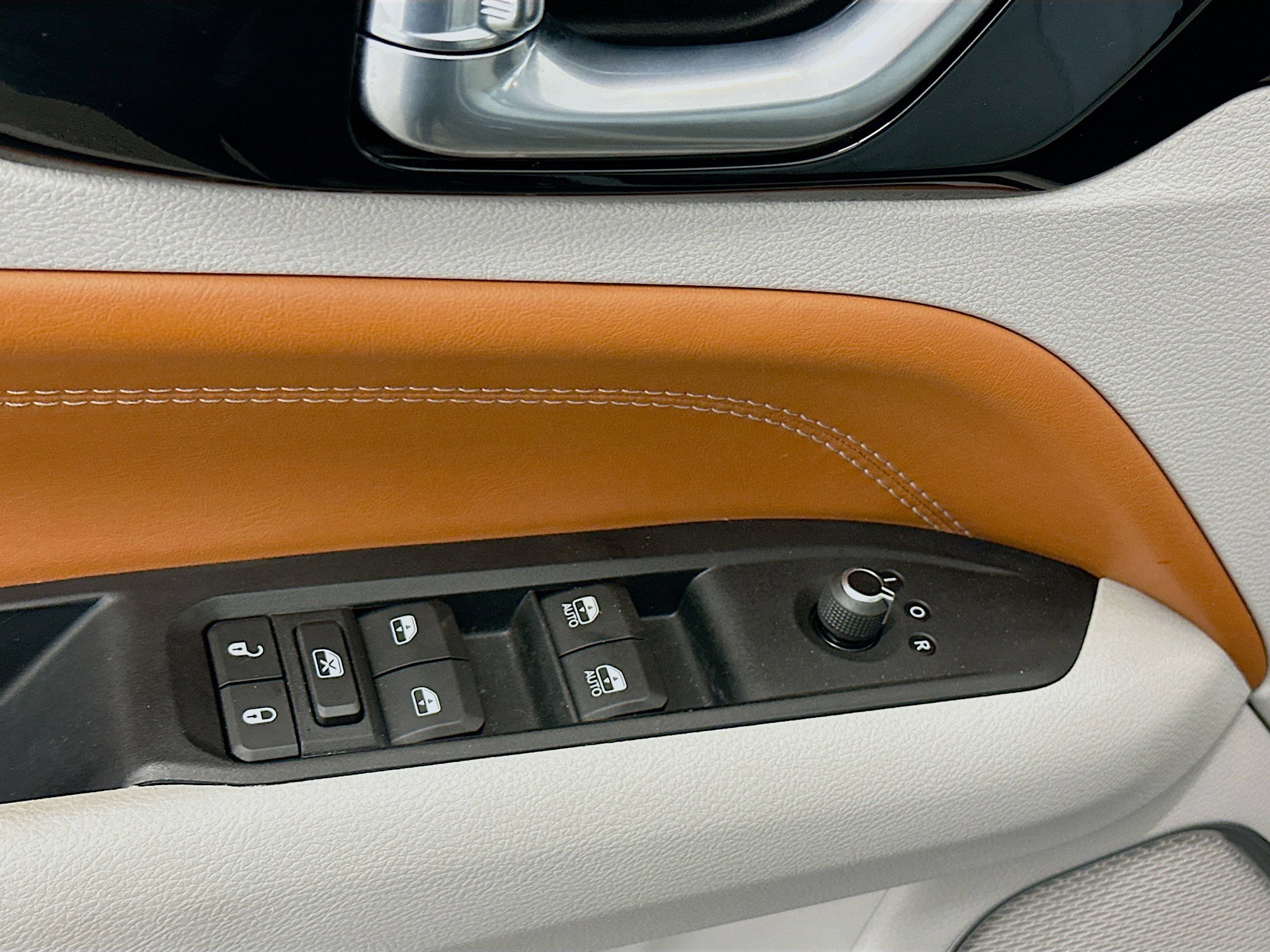 Used 2022 Jeep Compass Limited image 15