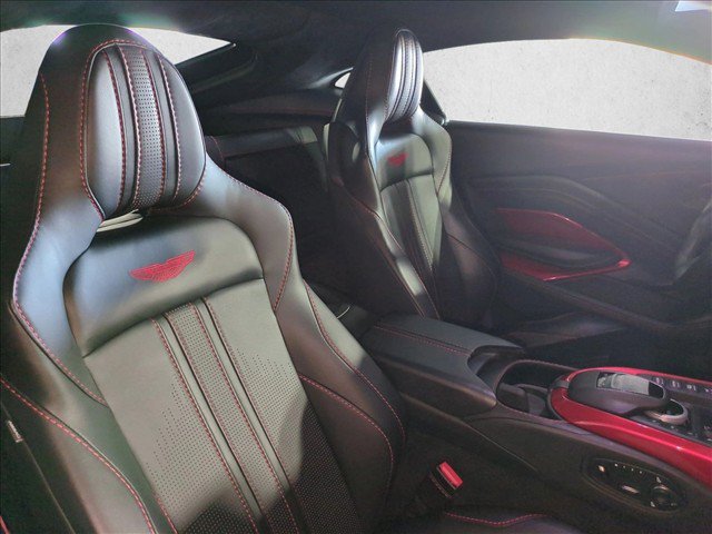 Used 2019 Aston Martin V8 Vantage Coupe RWD image 20