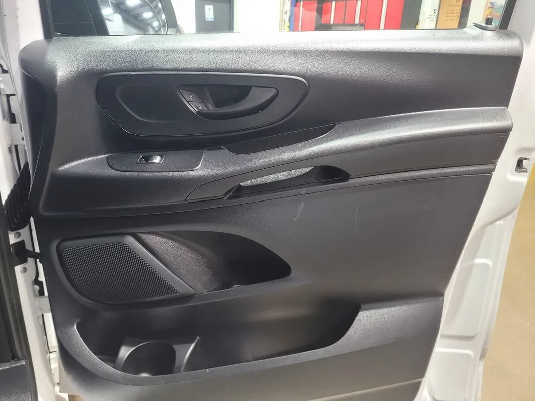 Used 2022 Mercedes-Benz Metris image 32