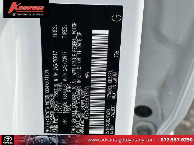 Used 2026 Toyota 4Runner SR5 RWD image 38