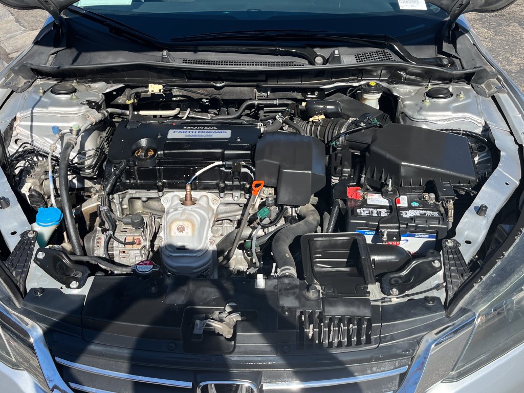 Used 2013 Honda Accord LX image 18