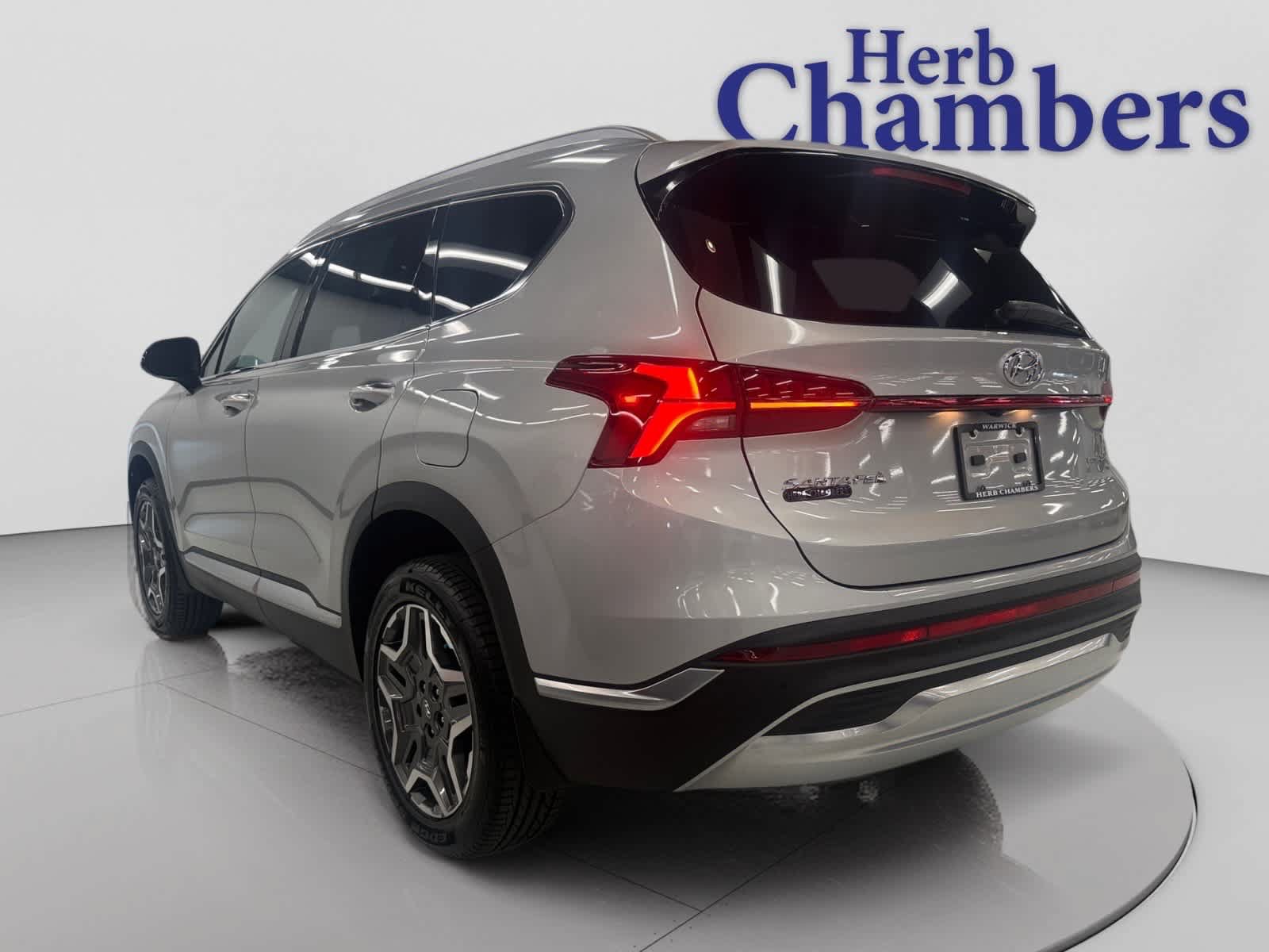 Used 2023 Hyundai Santa Fe SEL Convenience AWD/4WD image 3