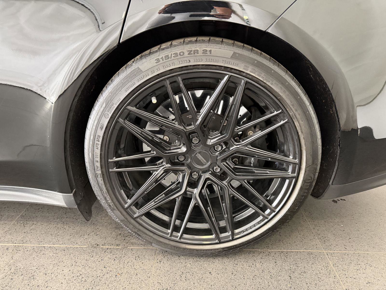 Used 2022 Porsche Panamera Turbo S image 11