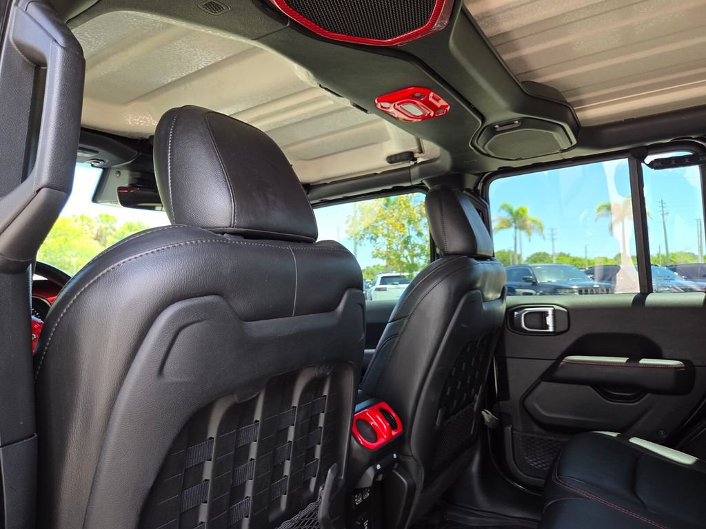 Used 2021 Jeep Wrangler Unlimited Rubicon AWD/4WD image 24