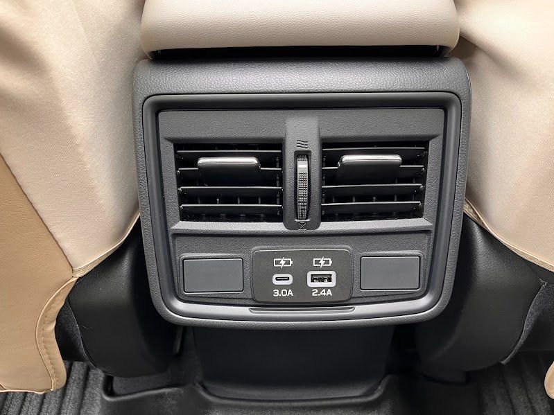 Used 2025 Subaru Forester Premium w/ Convenience Package #2 image 40