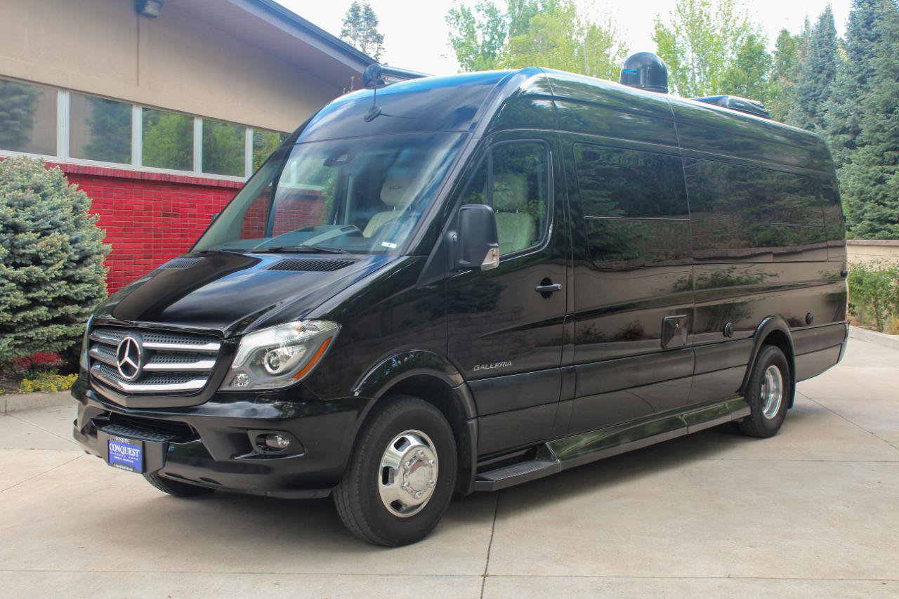 Used 2017 Mercedes-Benz Sprinter 3500 image 2