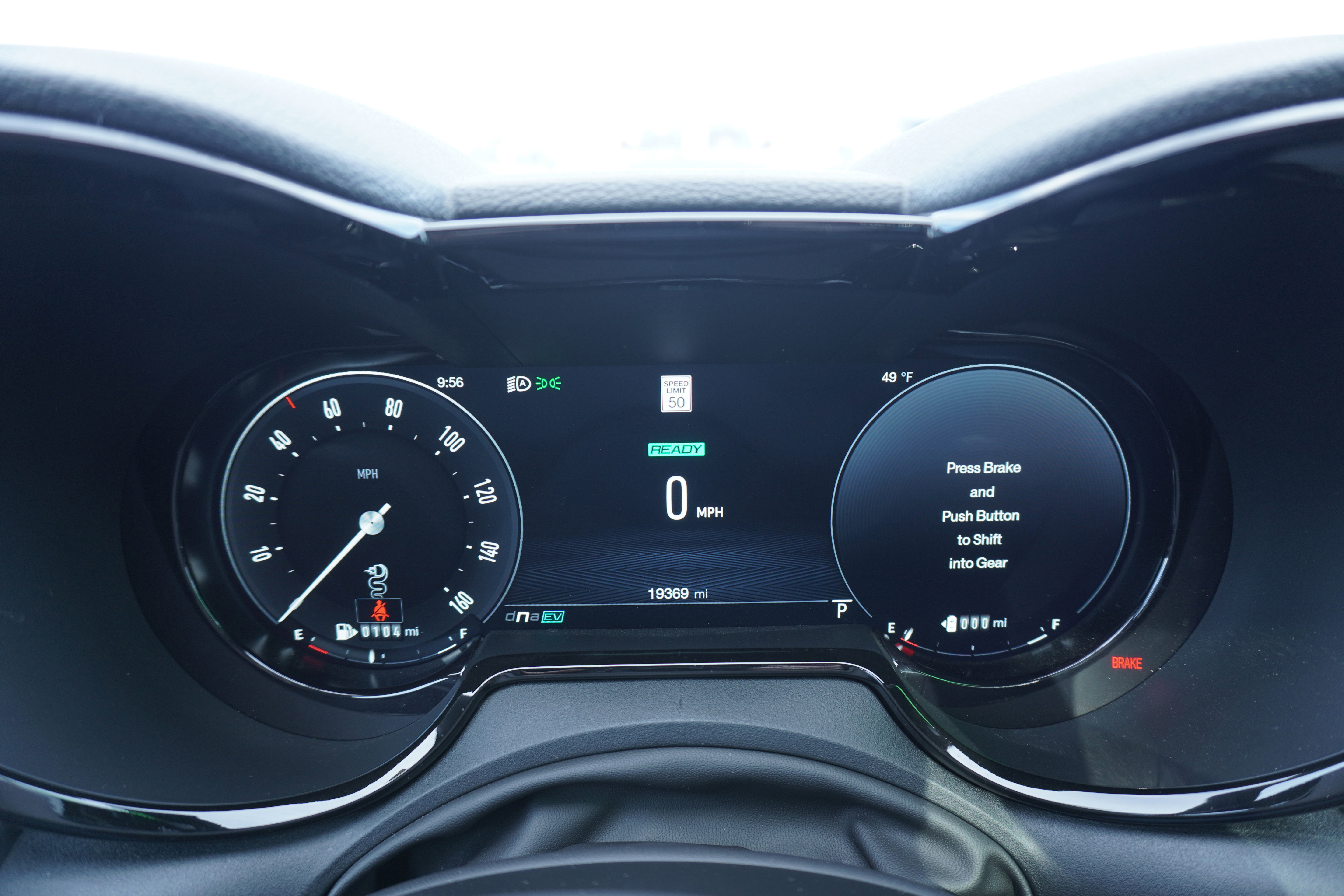 Used 2024 Alfa Romeo Tonale Ti image 11