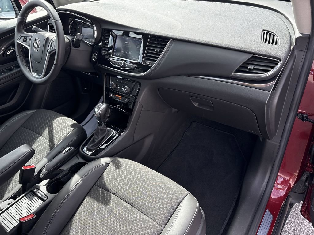 Used 2022 Buick Encore Preferred w/ Safety Package image 30