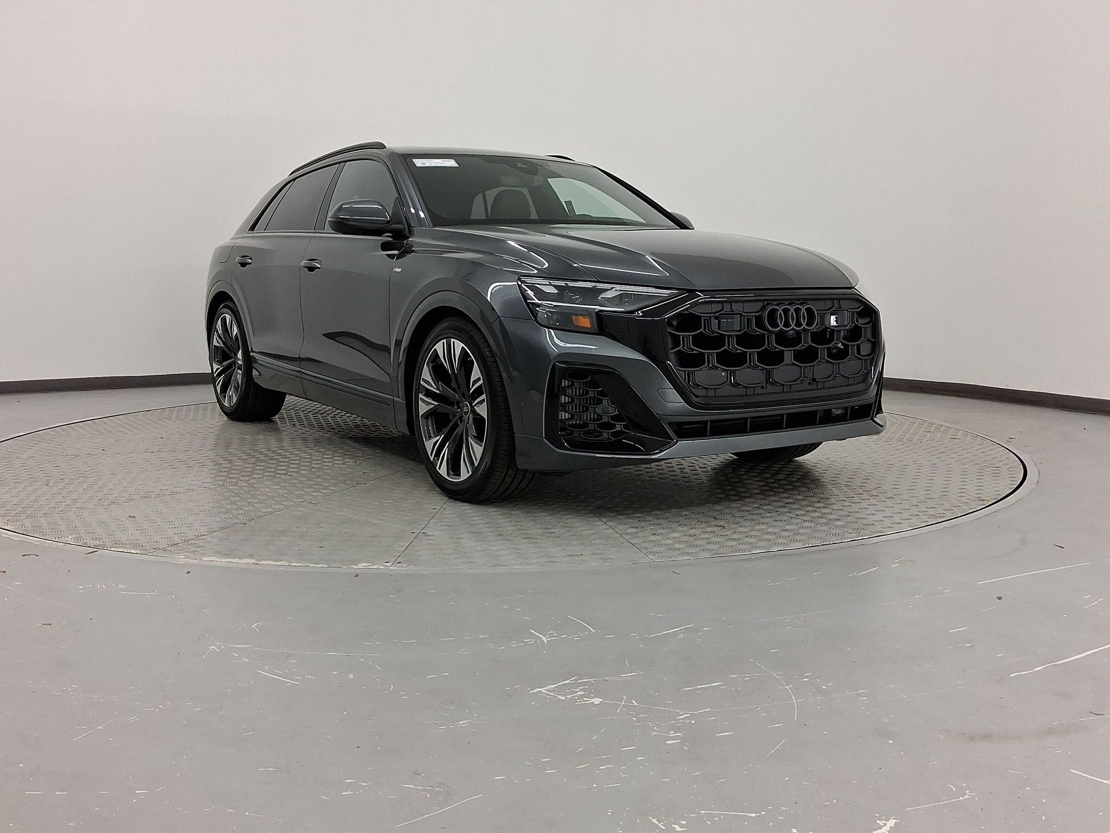 New 2026 Audi Q8 Prestige image 7