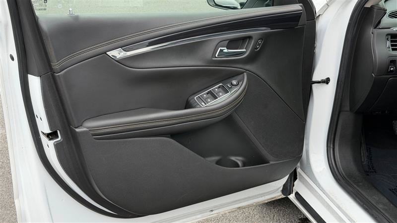Used 2018 Chevrolet Impala LT w/ LT Leather Package FWD image 21