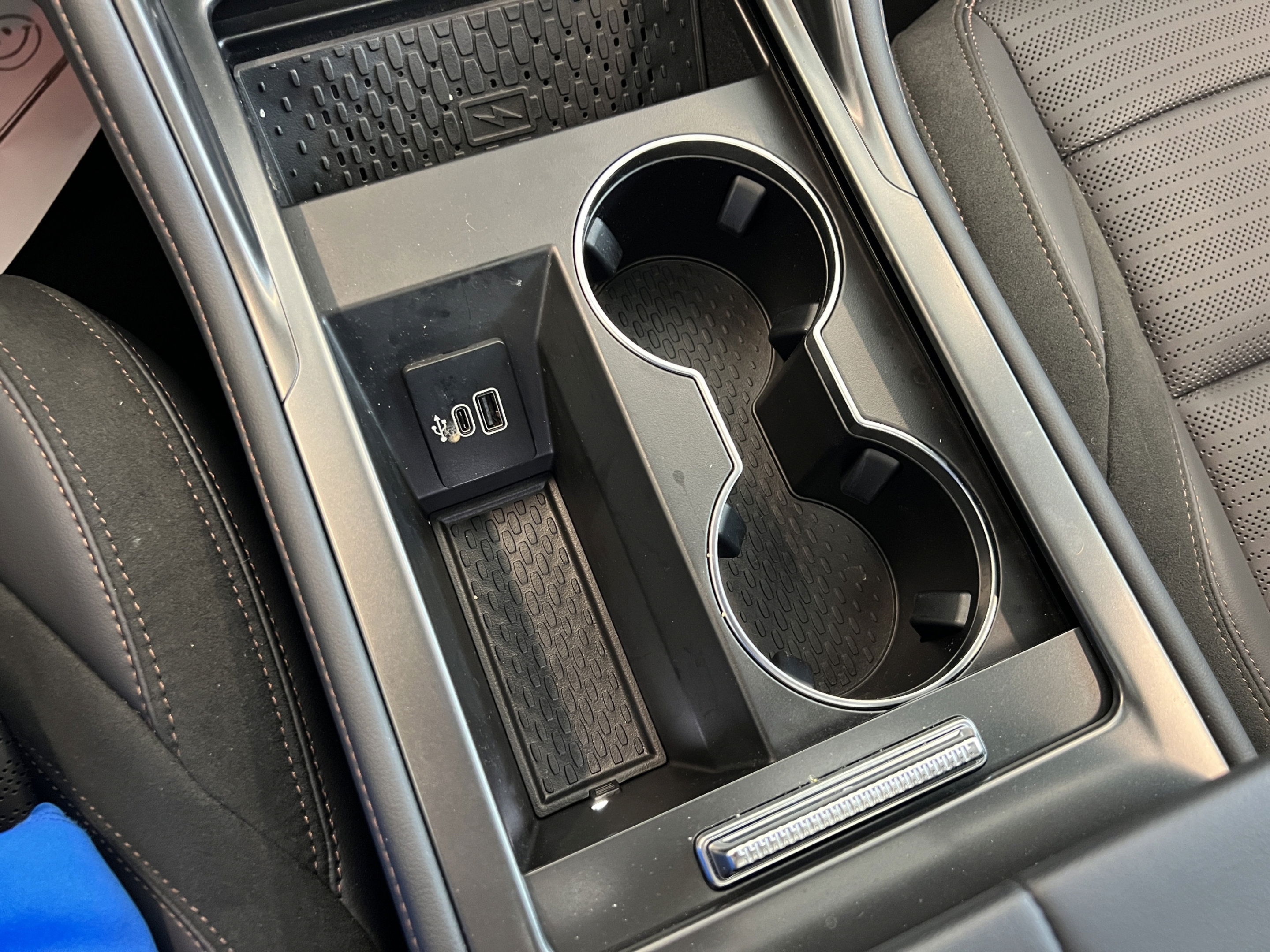 New 2025 Lincoln Nautilus Reserve w/ Jet Appearance Package AWD/4WD image 18