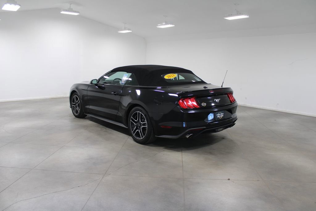 Used 2023 Ford Mustang Premium image 7