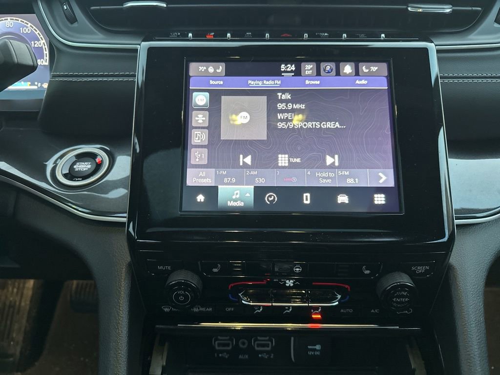 Used 2023 Jeep Grand Cherokee L Altitude image 19