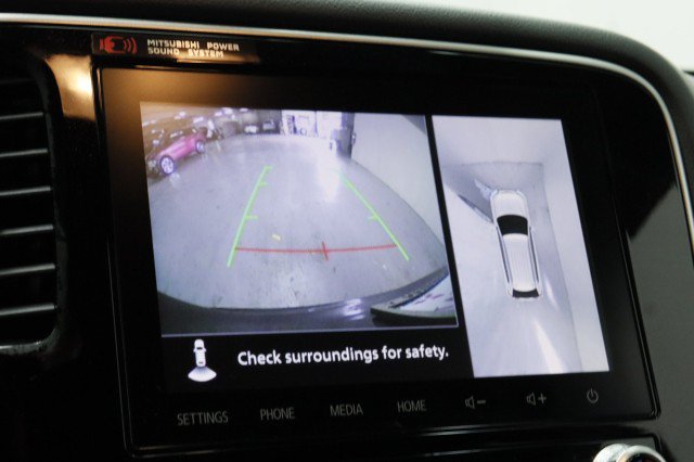 Used 2020 Mitsubishi Outlander SEL AWD/4WD image 17