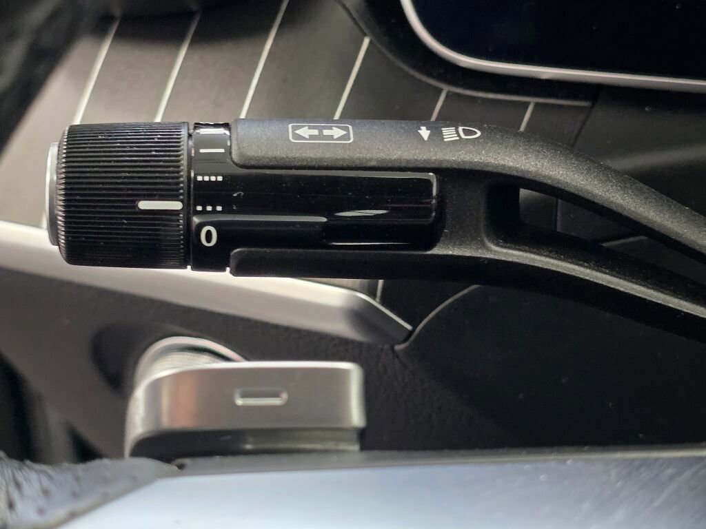 Used 2024 Mercedes-Benz C 300 4MATIC Sedan image 41