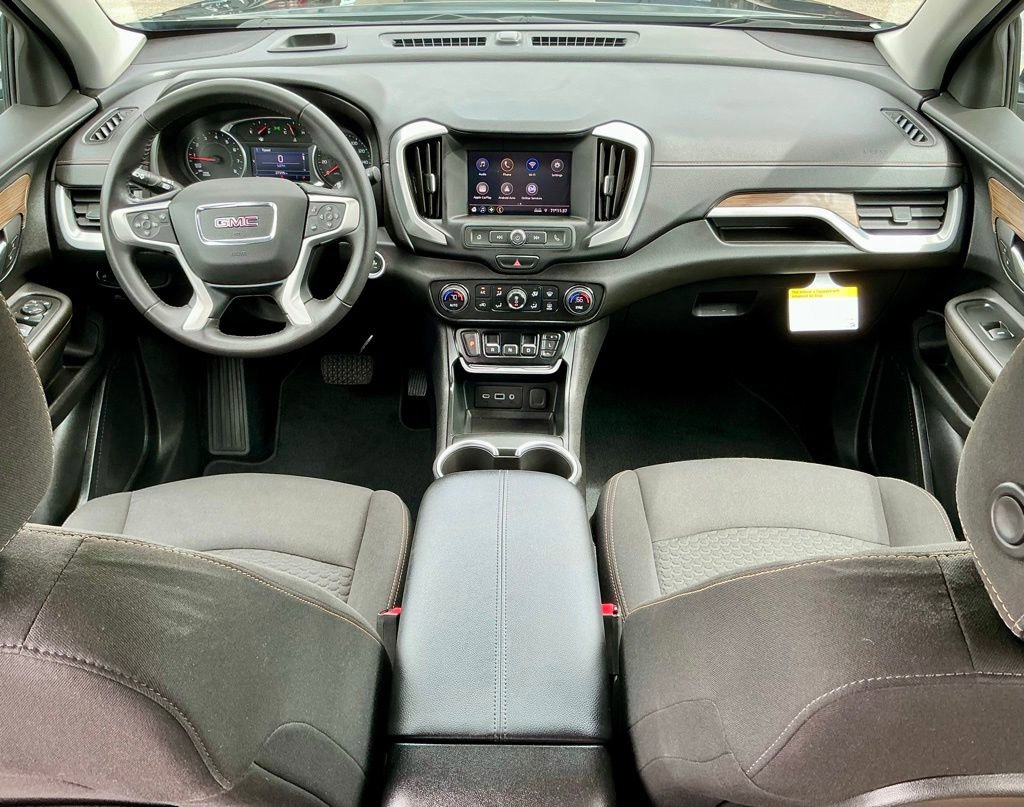 Used 2021 GMC Terrain SLE w/ Driver Convenience Package FWD image 33