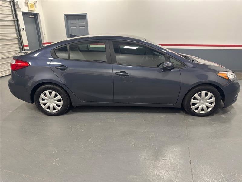Used 2015 Kia Forte LX w/ Popular Package FWD image 6