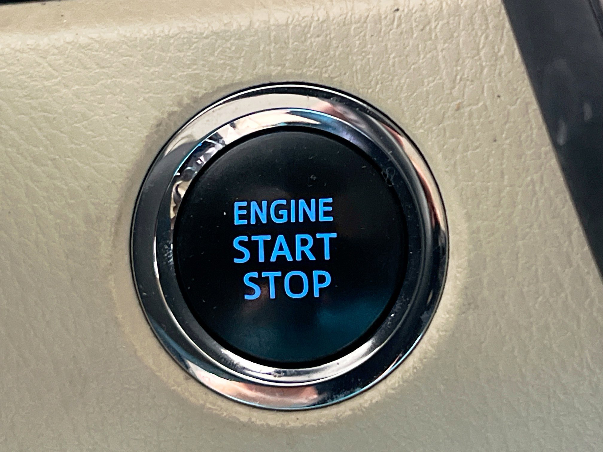 Used 2018 Toyota Camry XLE w/ Audio Package FWD image 24