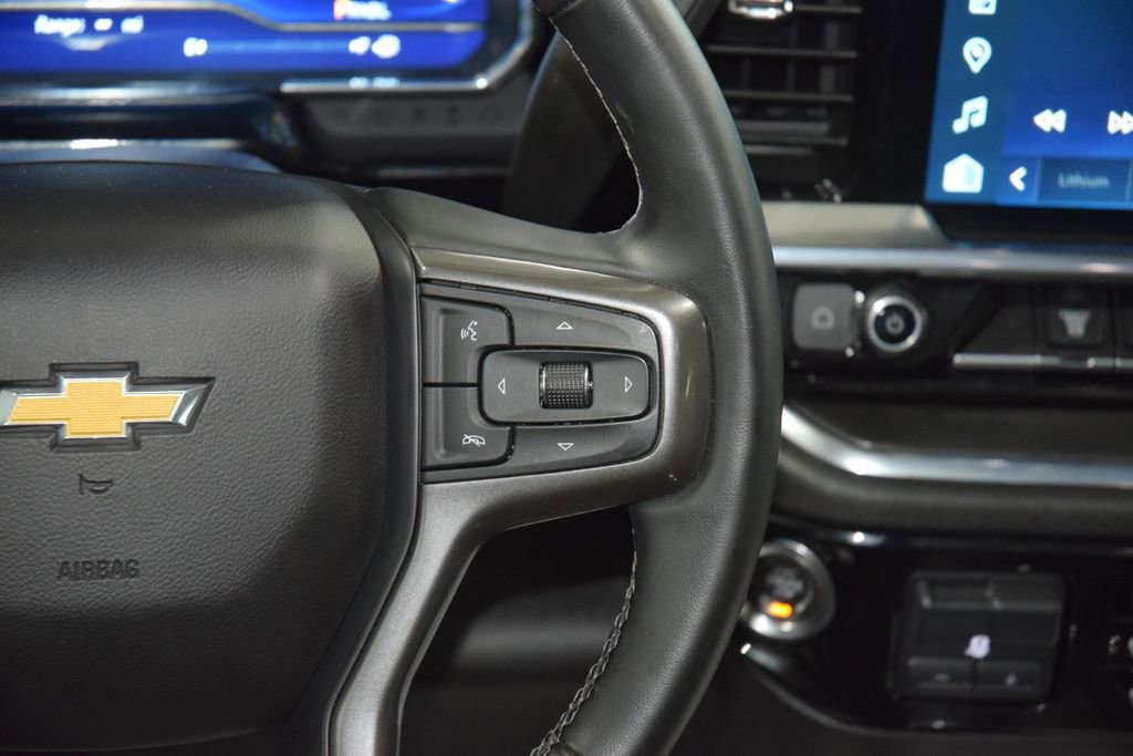 Used 2024 Chevrolet Silverado 2500 High Country w/ Technology Package AWD/4WD image 41