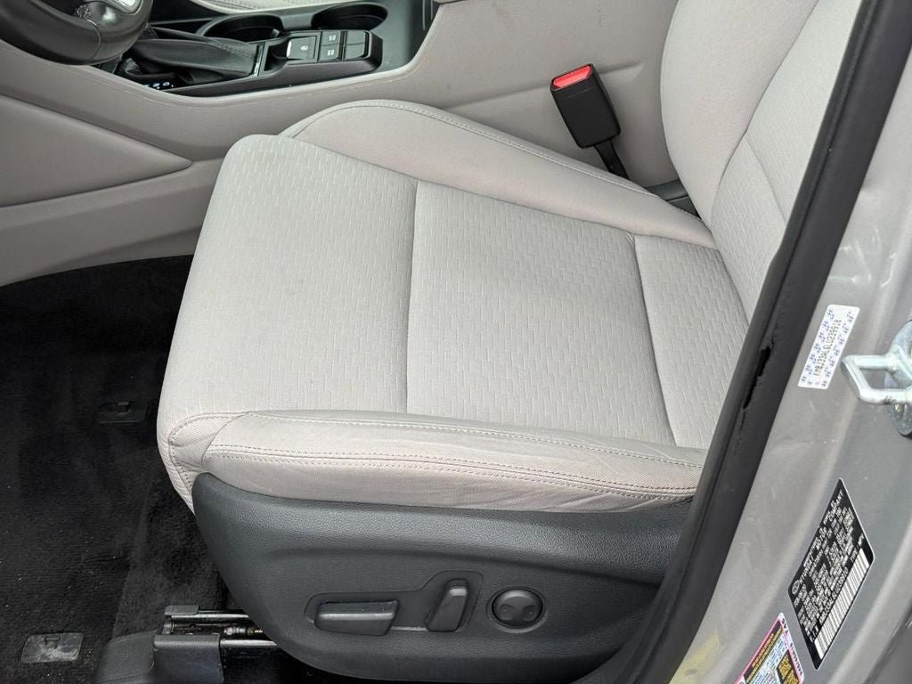 Used 2020 Hyundai Tucson Sport w/ Cargo Package FWD image 18