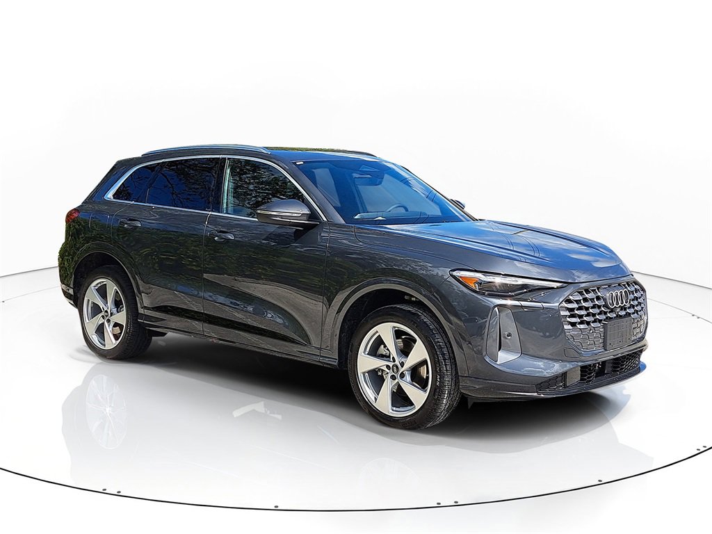New 2025 Audi Q5 Premium Plus