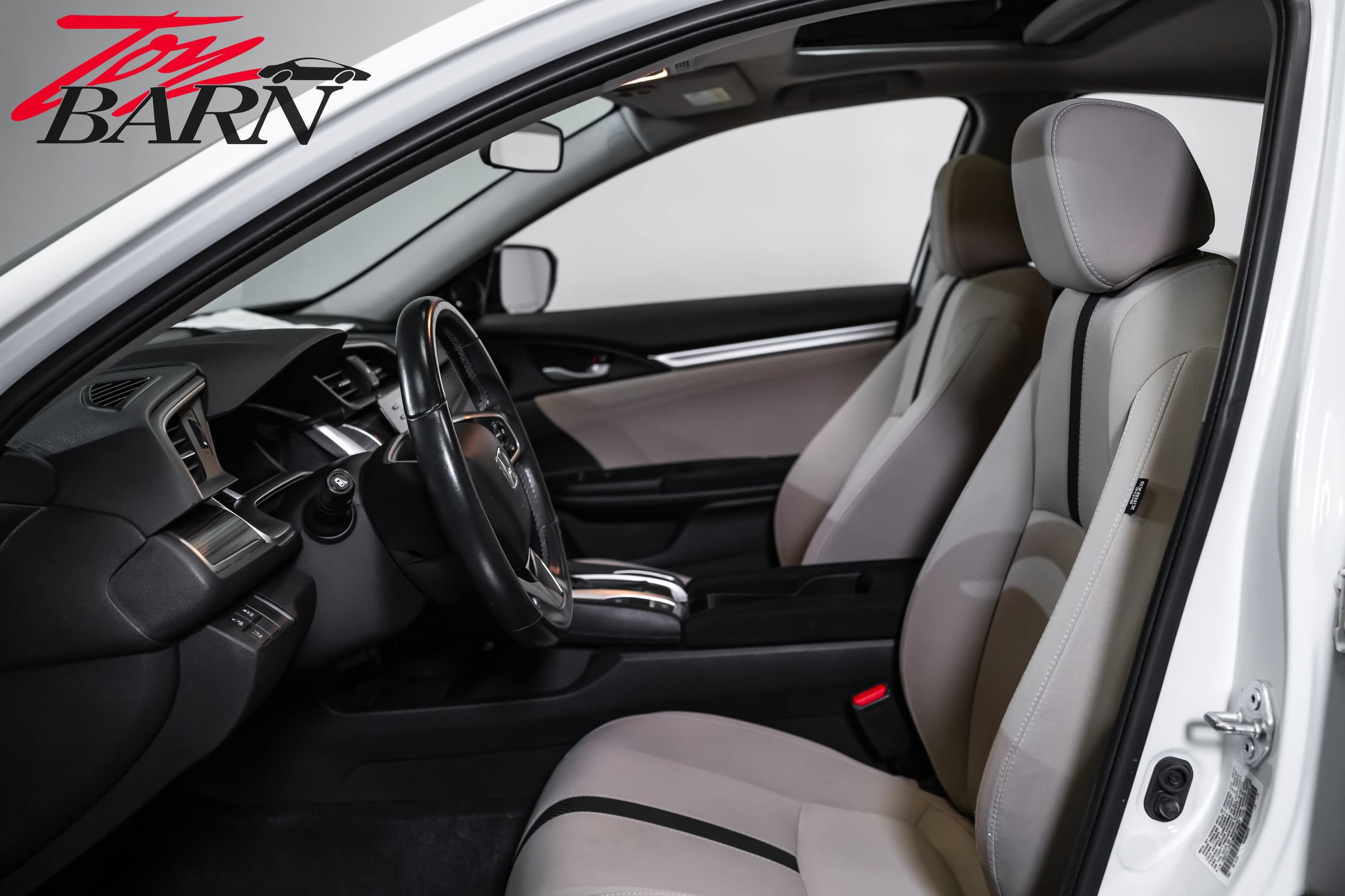Used 2021 Honda Civic EX image 19