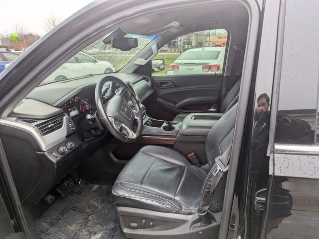 Used 2016 GMC Yukon XL SLE w/ Convenience Package image 9