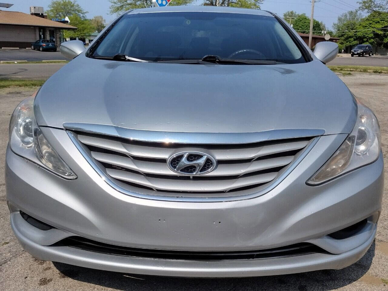 Used 2012 Hyundai Sonata GLS image 2