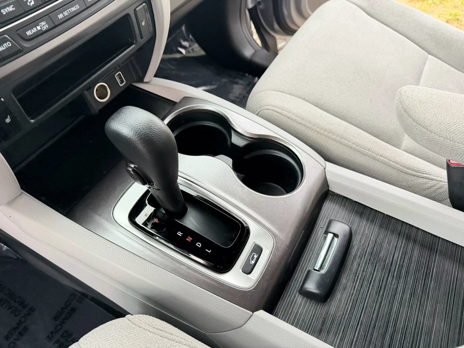 Used 2020 Honda Pilot EX image 65