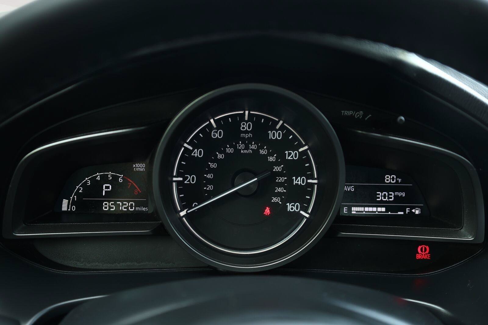 Used 2018 MAZDA MAZDA3 Touring FWD image 27
