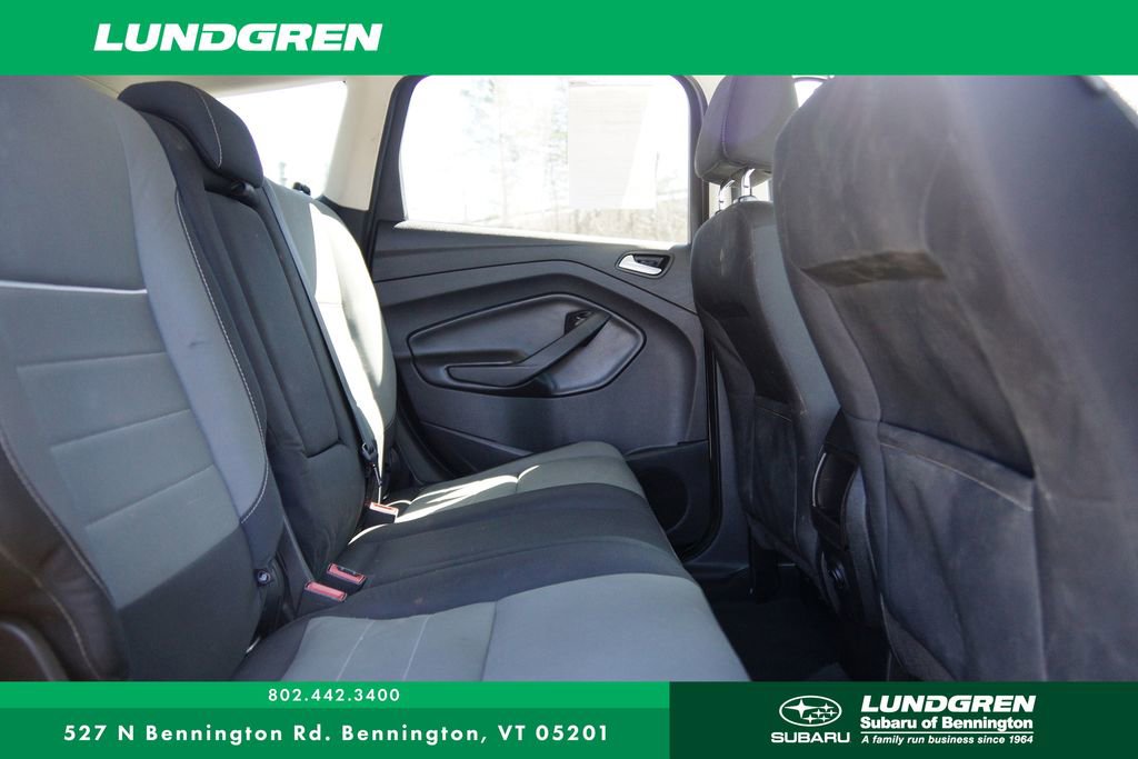 Used 2015 Ford Escape SE image 23