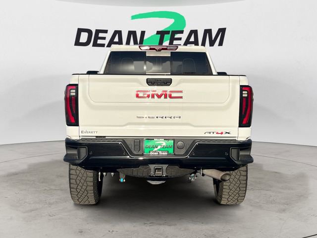 Used 2024 GMC Sierra 2500 AT4X image 7