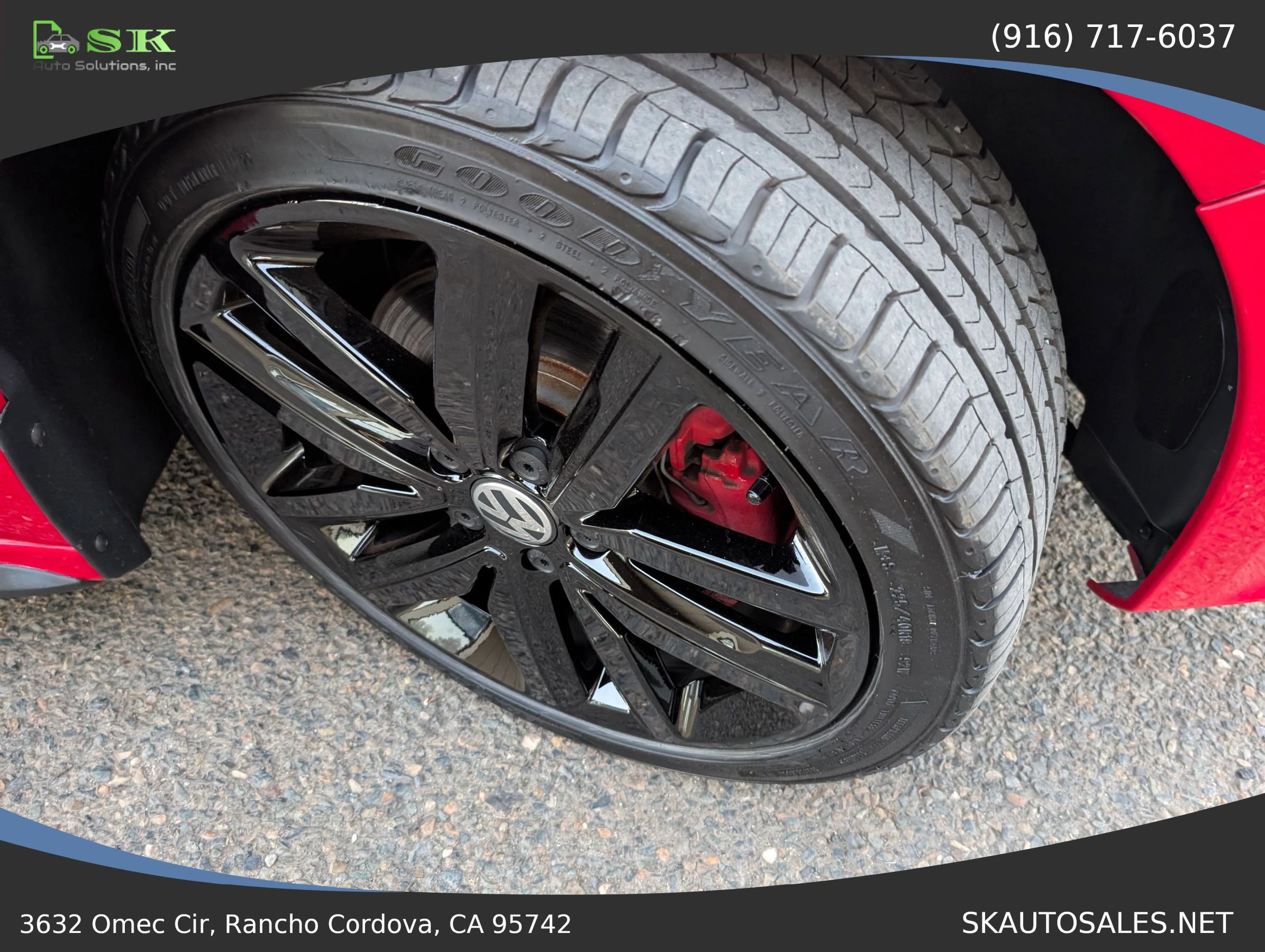Used 2014 Volkswagen Jetta GLI Autobahn FWD image 34