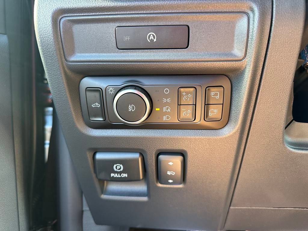 New 2025 Ford F150 Lariat w/ Equipment Group 501A Mid image 14