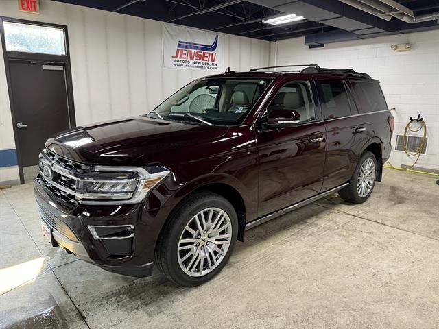 Used 2023 Ford Expedition Limited AWD/4WD image 1