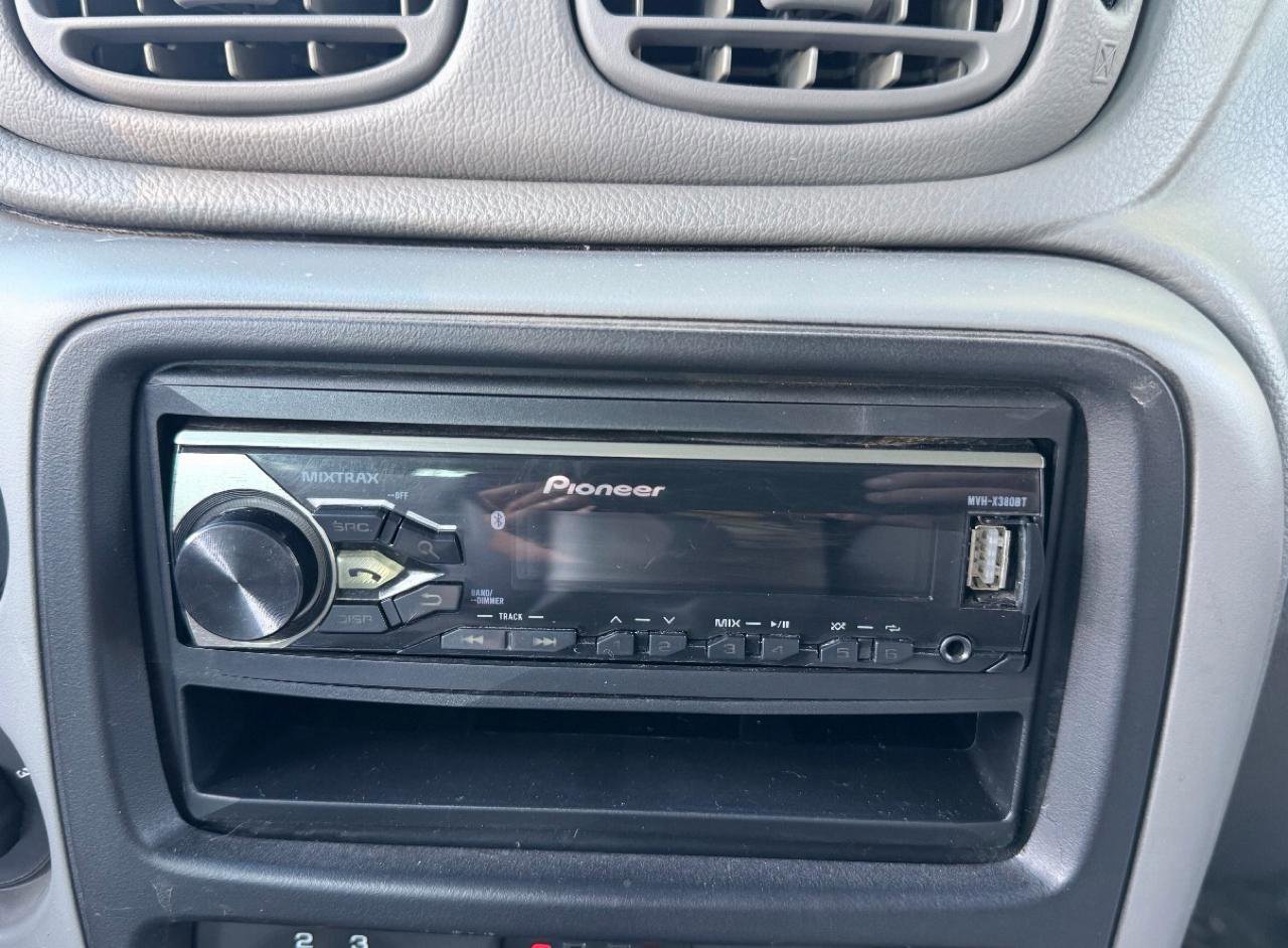 Used 2006 Chevrolet TrailBlazer LS w/ LS Preferred Equipment Group image 18